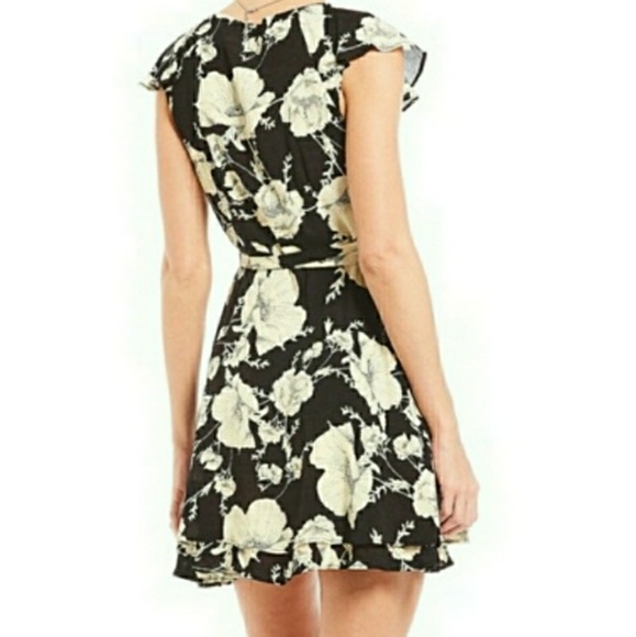🆕Free People Ruffled Print Black Wrap Dress - Picture 2 of 7